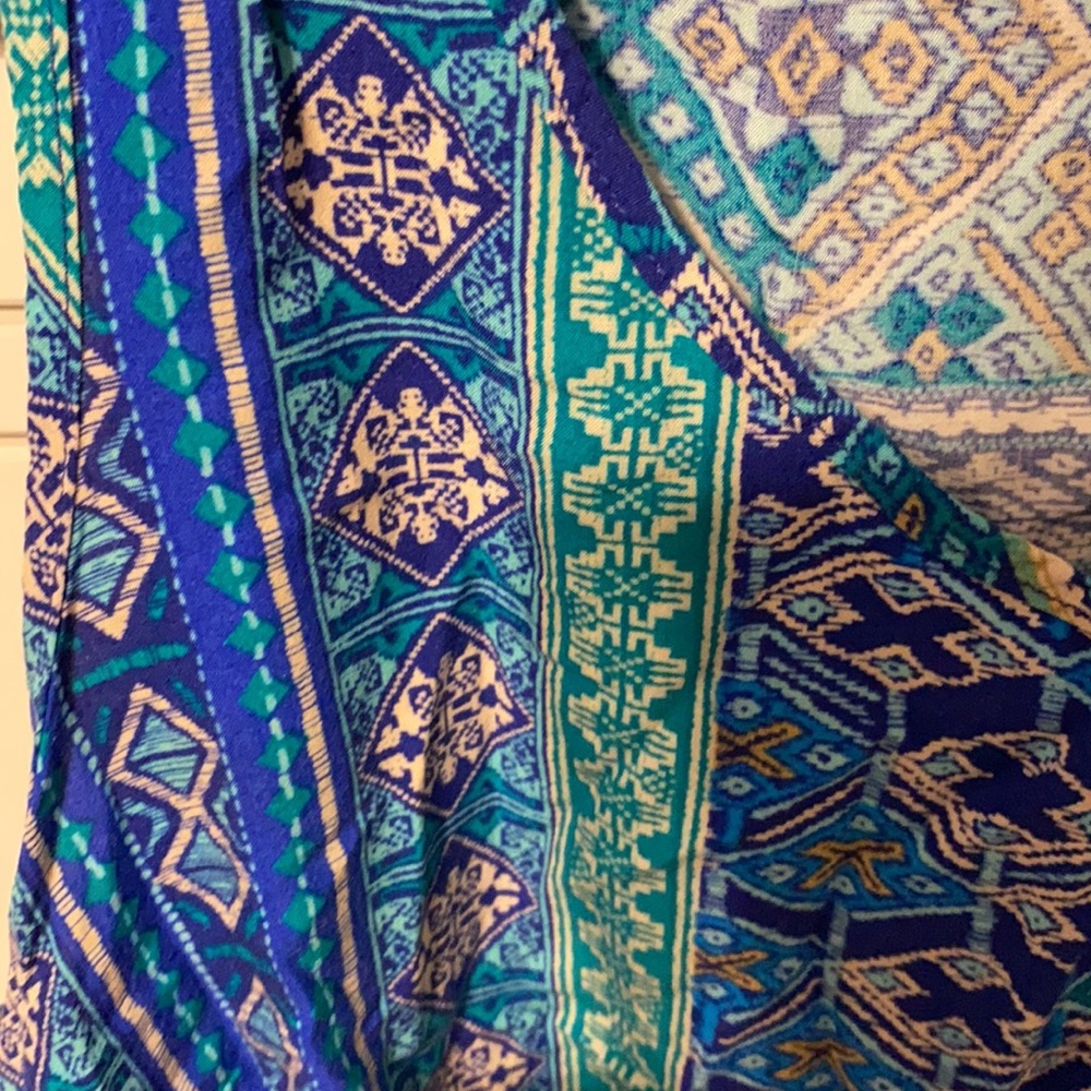 Patterned tank - Picture 3 of 4